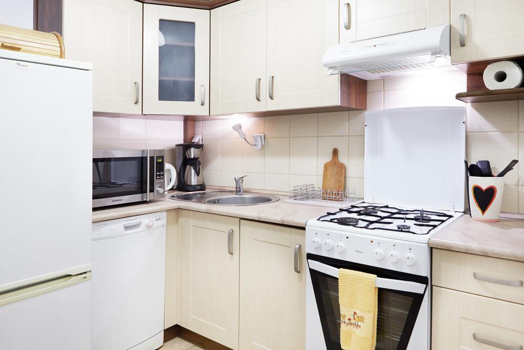 ורשה Lovely Garden Flat Near Royal Park חדר תמונה