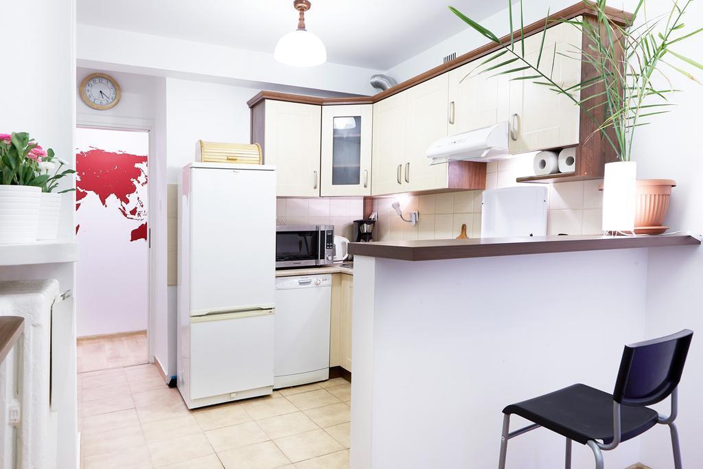 ורשה Lovely Garden Flat Near Royal Park חדר תמונה